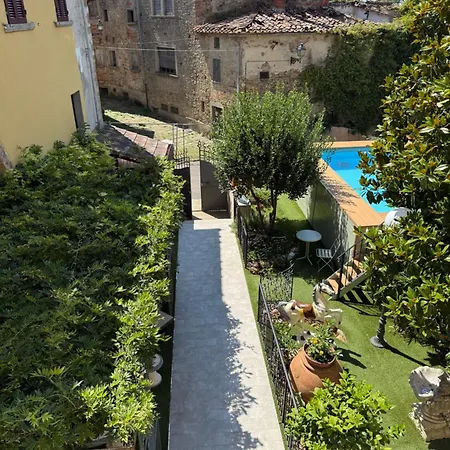 Il Castello Кастильон-Фибокки